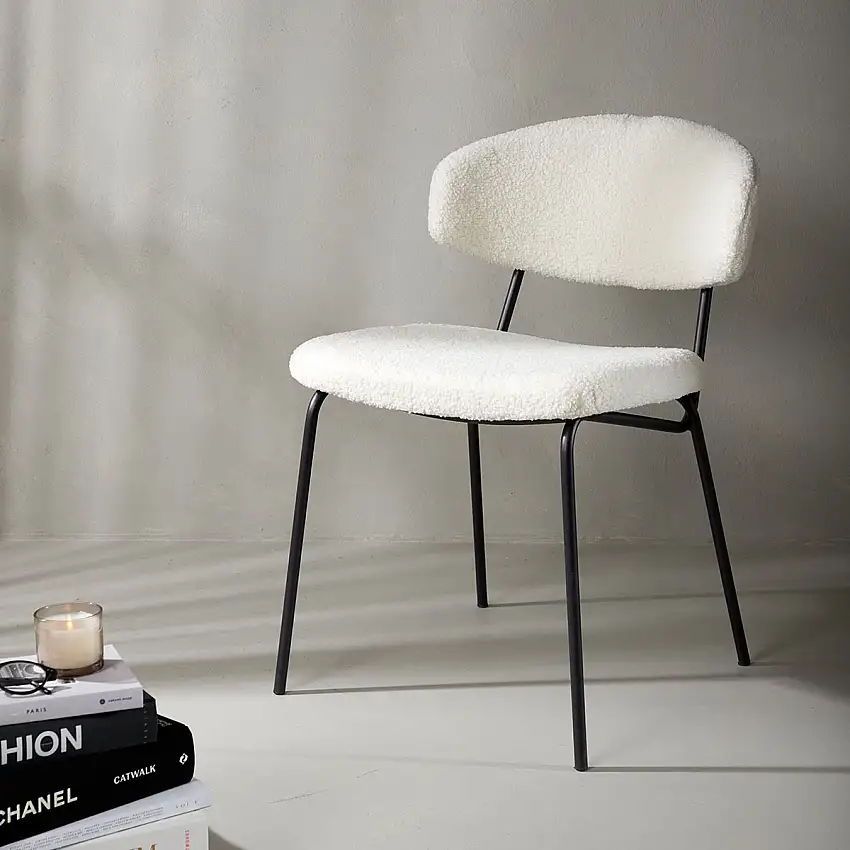 Matstol Venture HomeChico Stol i Boucle 2 st
