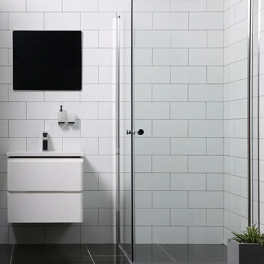 Duschhörn BathlifeMångsidig Rak Dörr + Rak Dörr