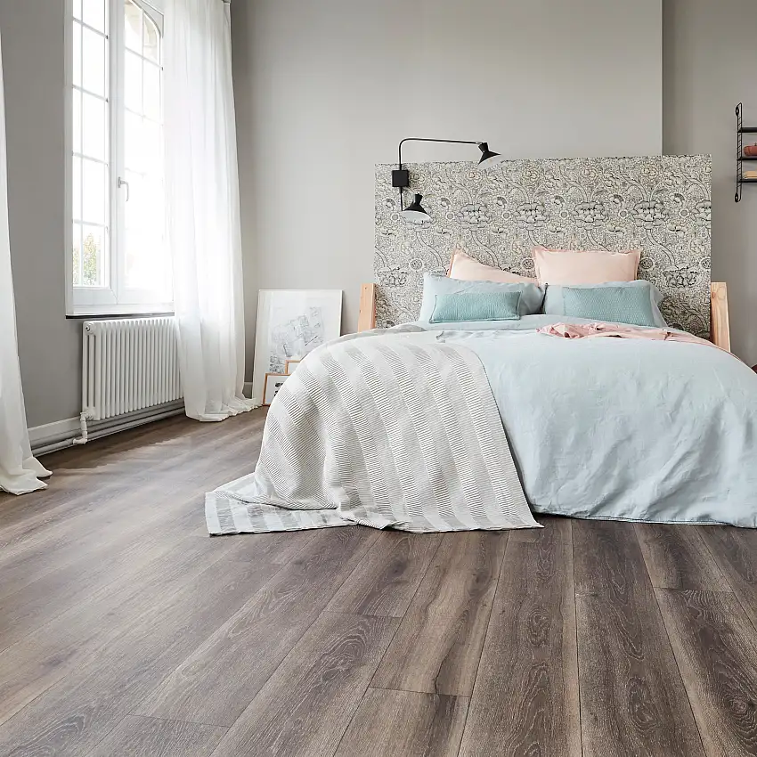 Vinylgolv TarkettIconik 240 Mill Oak Brun