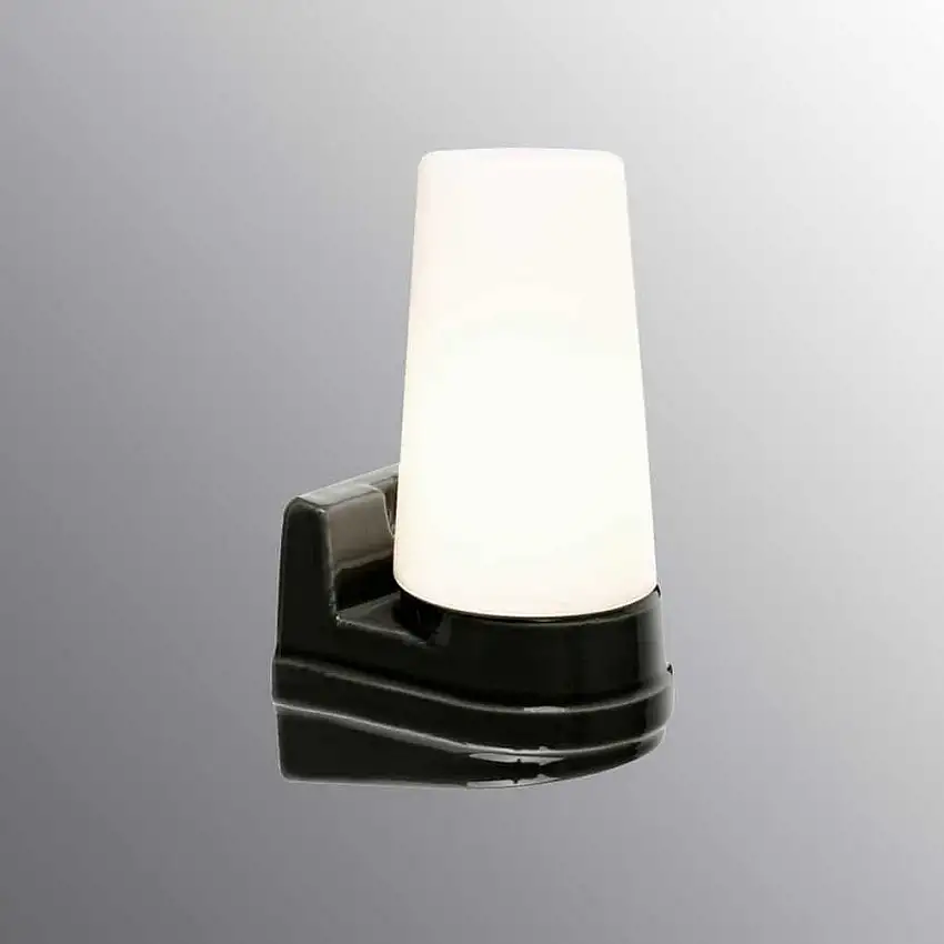 Vägglampa Ifö ElectricBernadotte E14 IP44 40WSvart